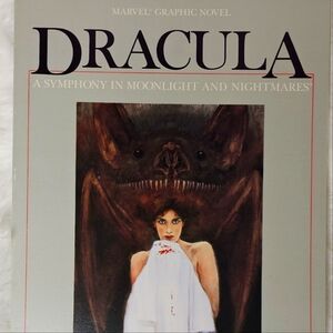Marvel Graphic Novel Dracula A Symphony In Moonlight & Nightmares #1 Comic -1986